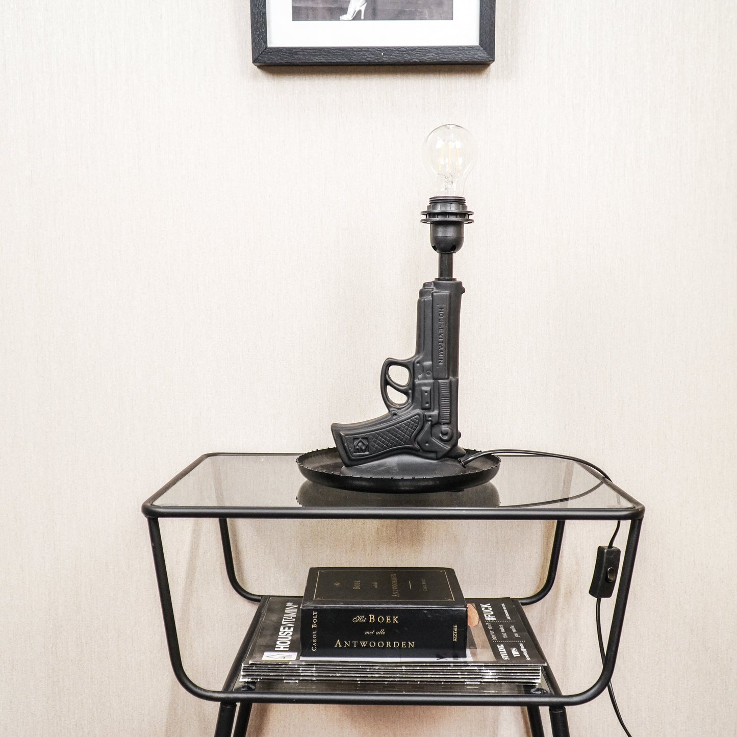 Lamp - Pistool - Keramiek - Zwart - 15x9x32cm