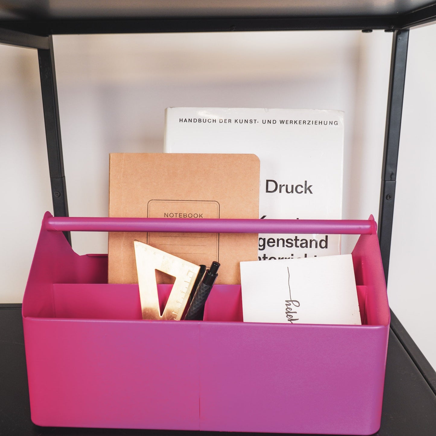 Metalen Bak met Vakken - Organizer - Metaal - Roze - 30x17x17cm