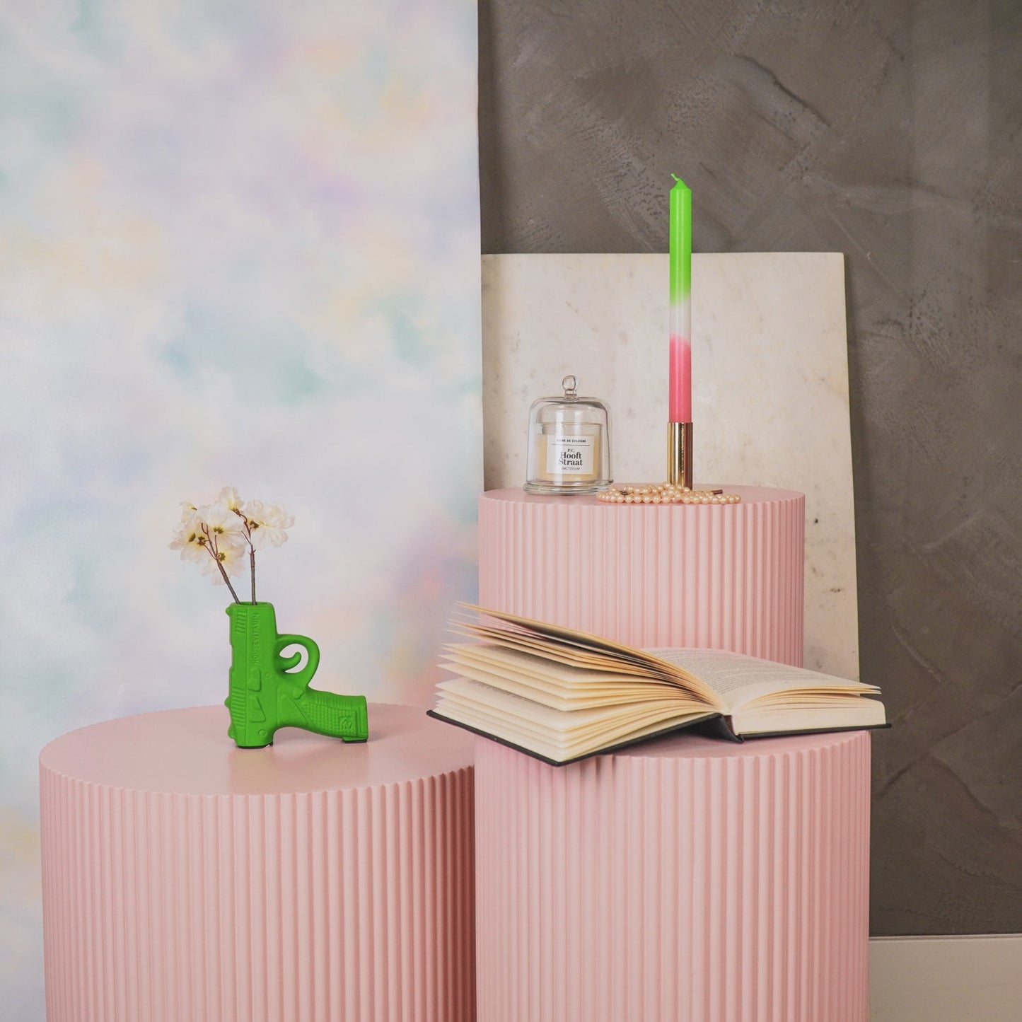 Vaas - Pistool - Keramiek - Fluor Groen - 12x5x12cm