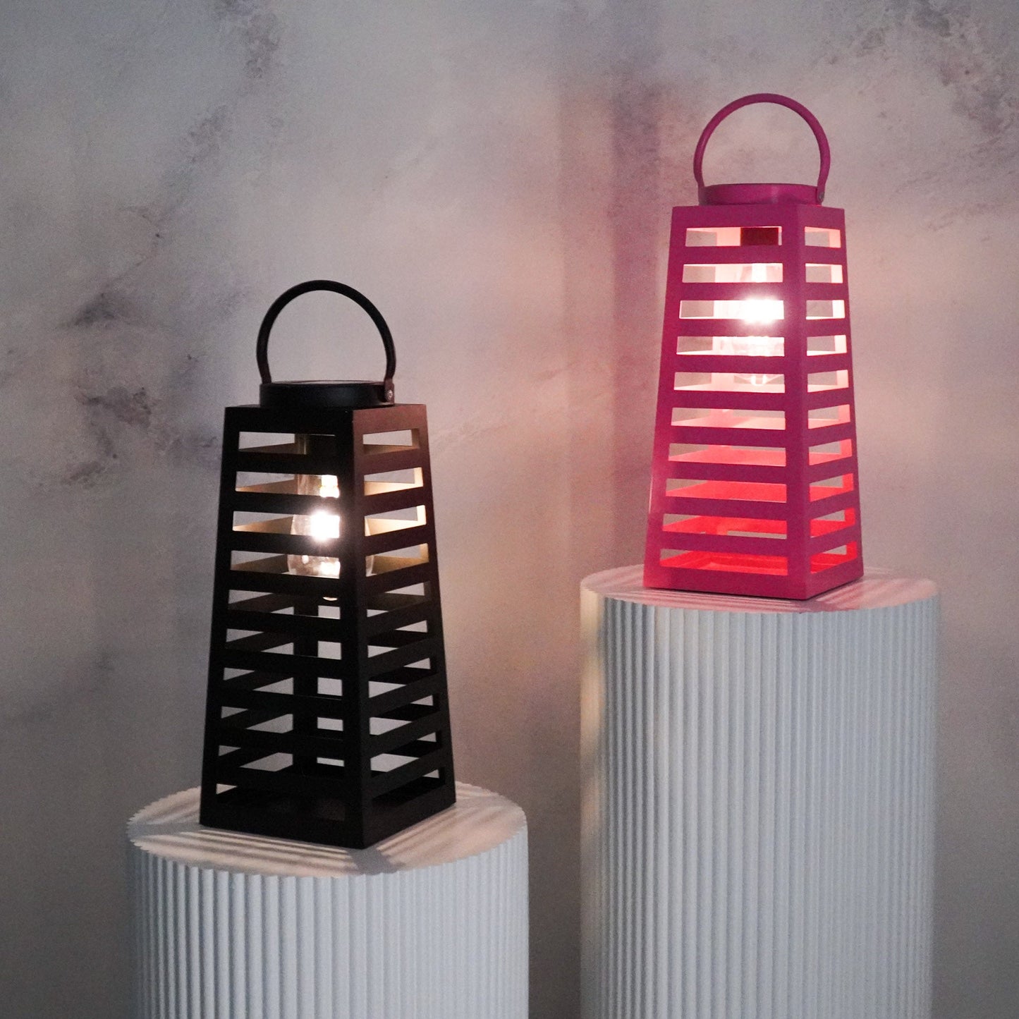 Lamp- Lantaarn/ Windlicht - Solar - Metaal - Zwart - 14x14x32,5cm