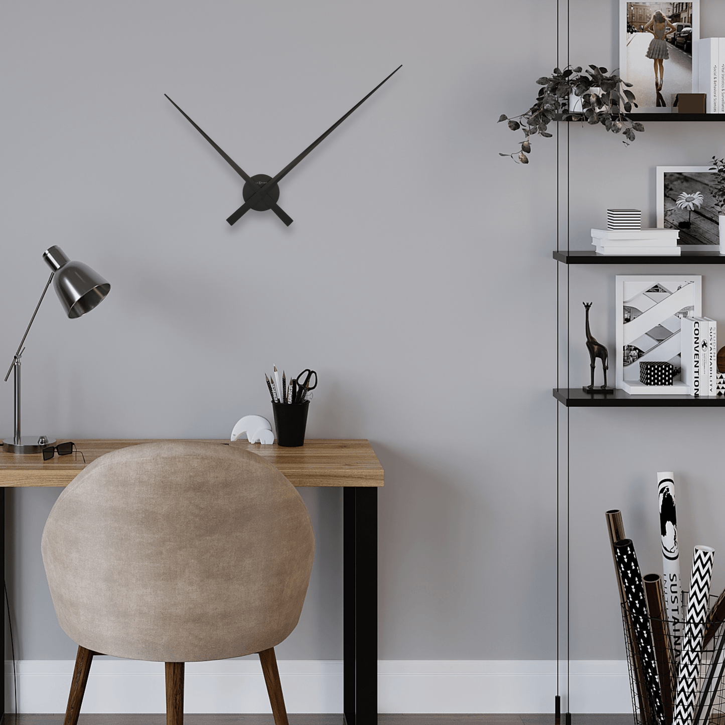 Large wall clock - 85 cm - Aluminum - 'Hands'