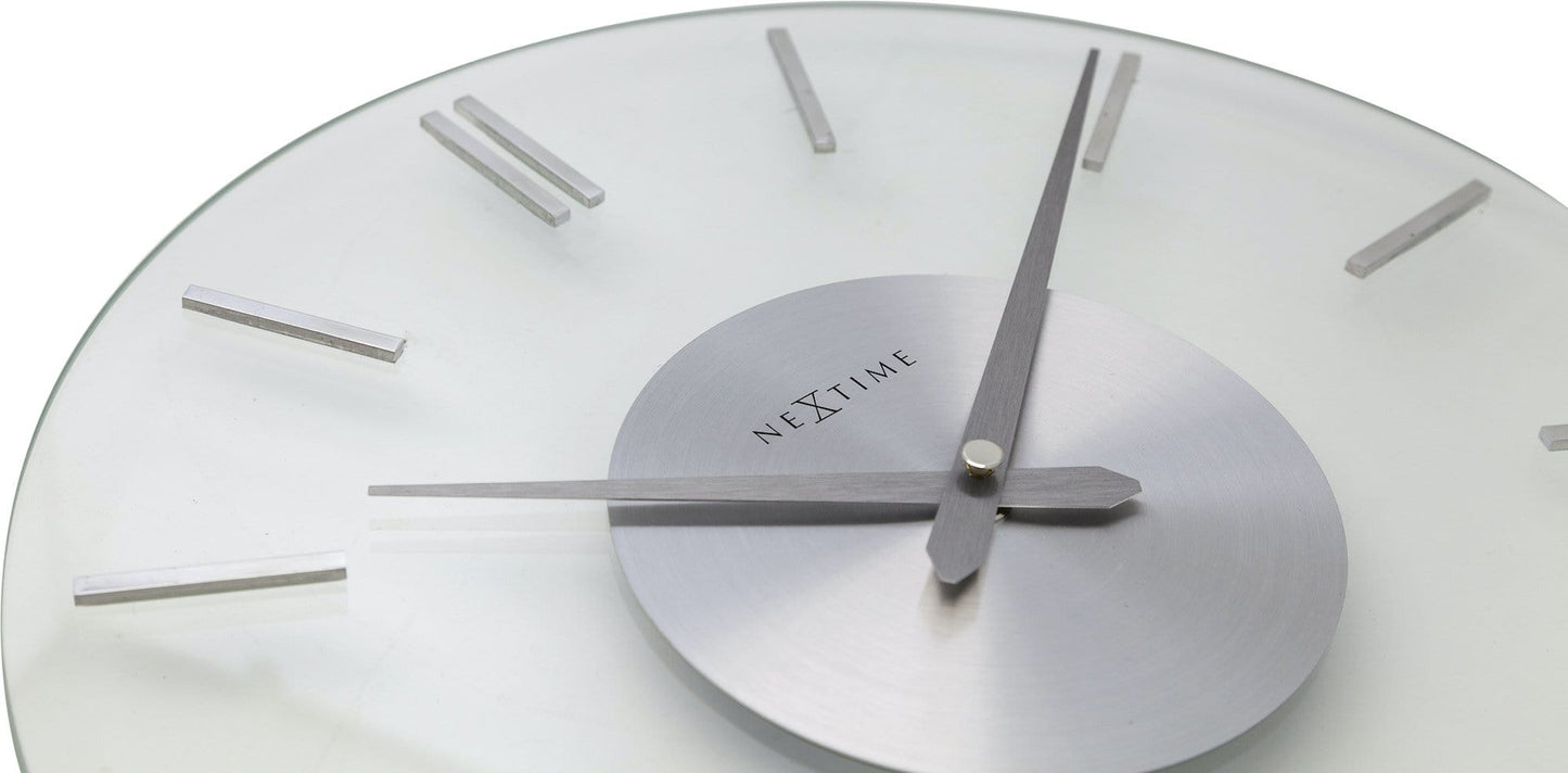 Wall clock - 26 cm - Aluminum - Glass - 'Stripe'