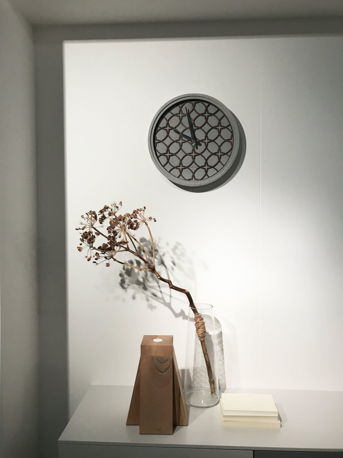 Wall Clock - 39.5 cm - Polyresin/Wood - 'Concreto love'