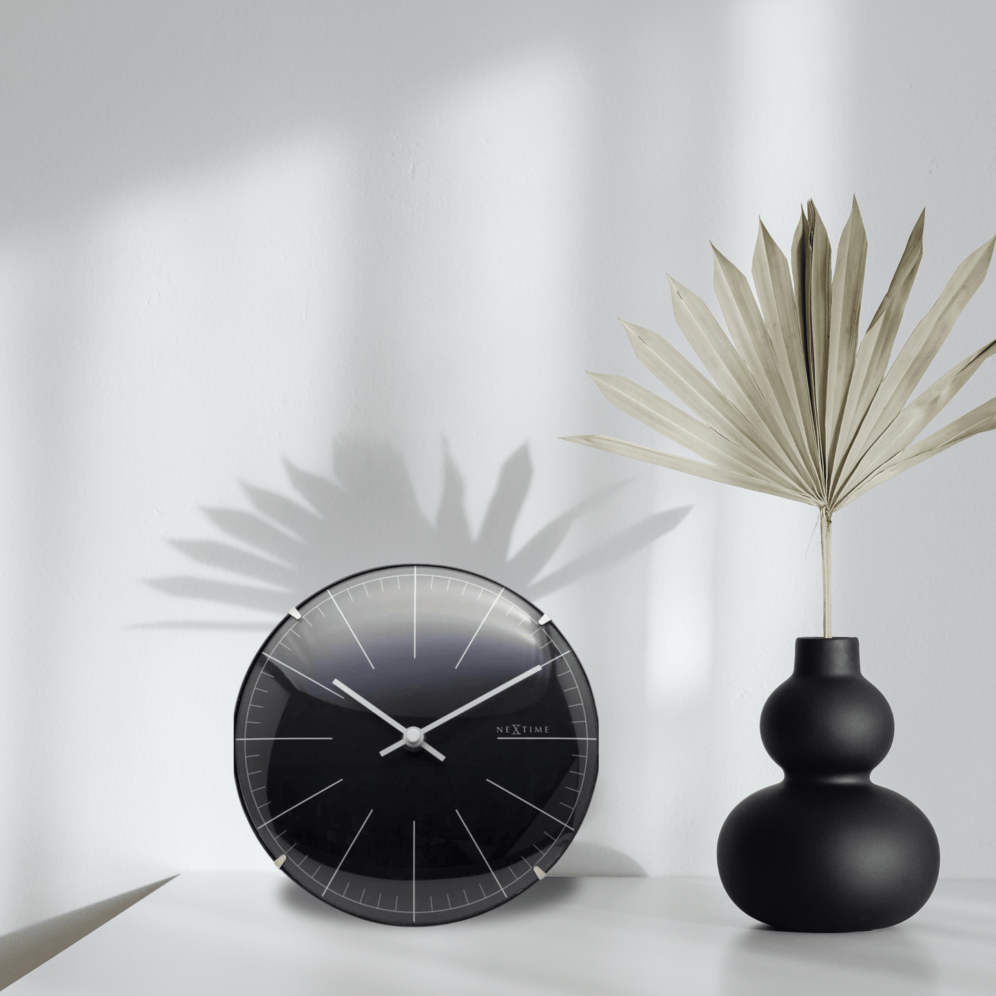 Wall clock/ Table clock- 20 cm- Glass - Dome Shaped Glass- 'Big Stripe Mini Dome'