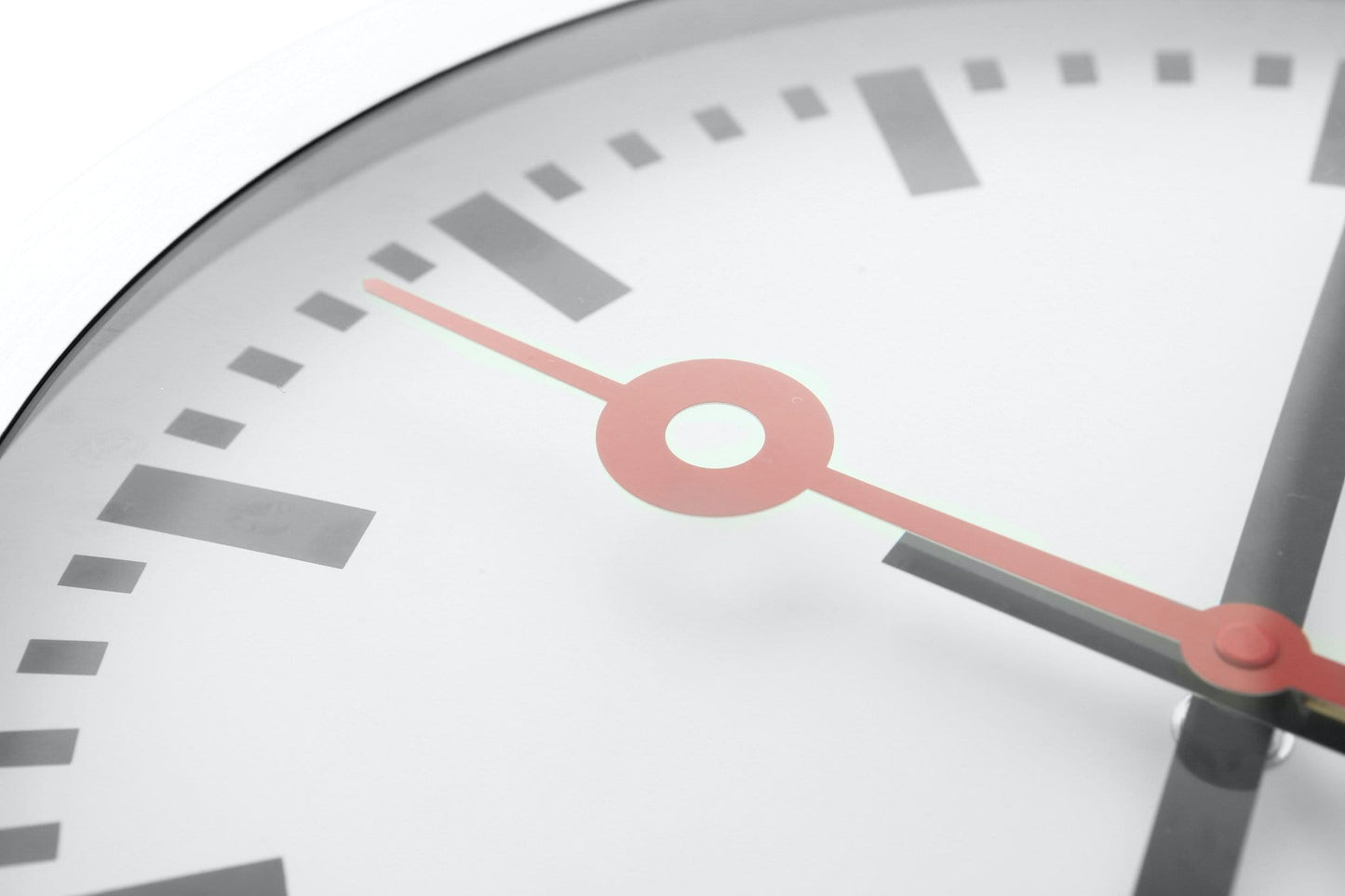 Wall clock/Table clock - Aluminum - 'Station Stripe'