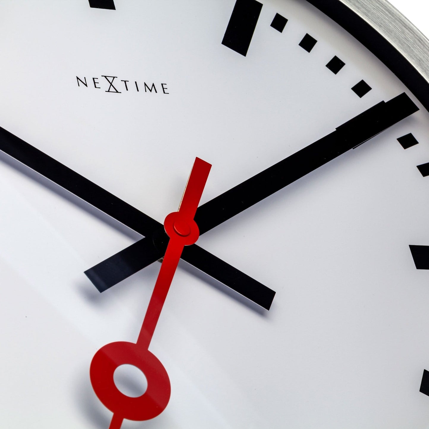 Wall clock/Table clock - Aluminum - 'Station Stripe'
