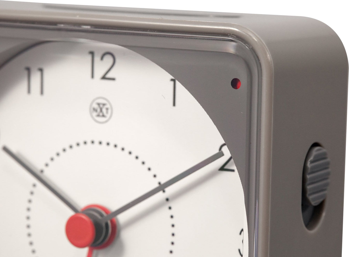 Alarm clock - 7.3 x 7.3 x 3.3 cm - 'Nathan'