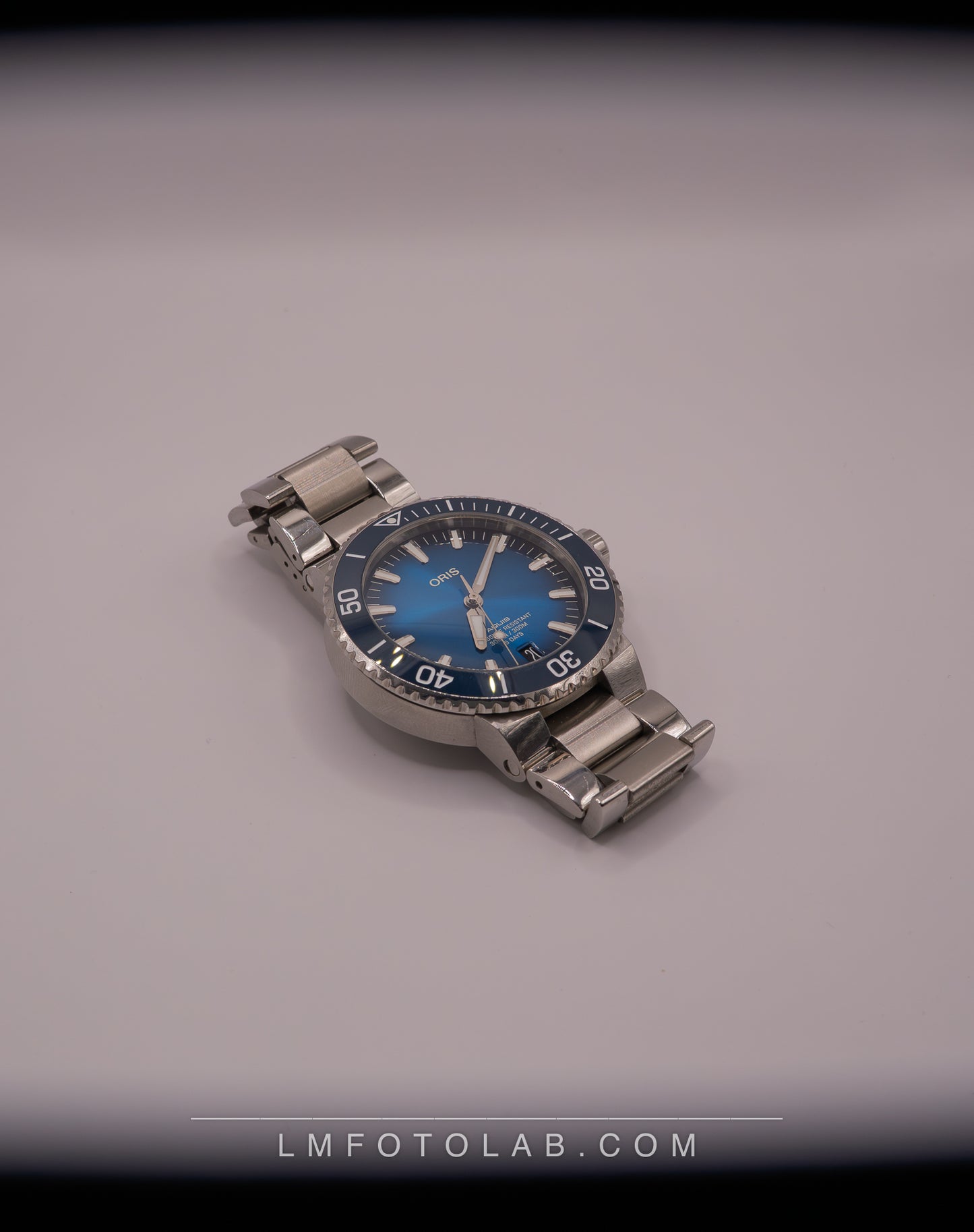 basis effectlenzen vierkant gebruikt op een horloge om dromerig effect te creëren.