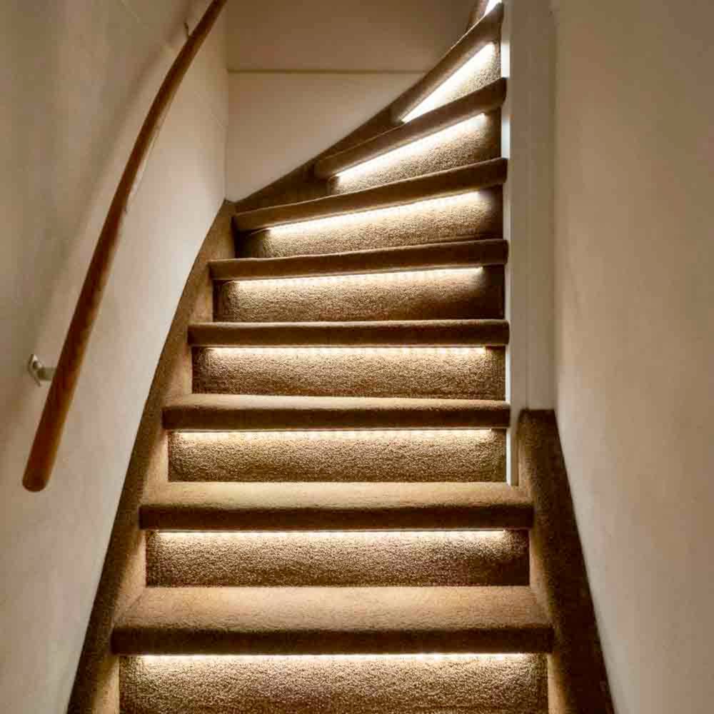 LED's Light Complete LED Trapverlichting Set - 15 treden x 80 cm - Lengte aanpasbaar - Warm wit licht