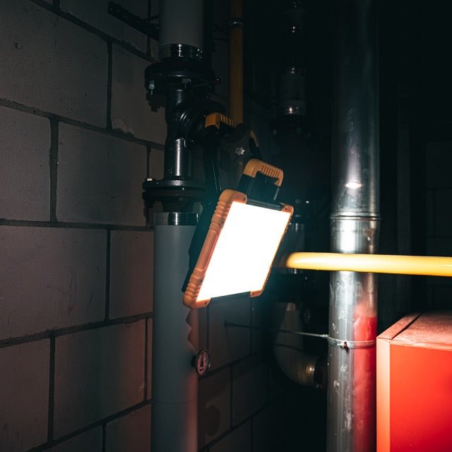 LED's Work Draadloze LED Bouwlamp 5200 - Werkt op accu's van Makita, Bosch, Dewalt, Milwaukee, Metabo – IP54