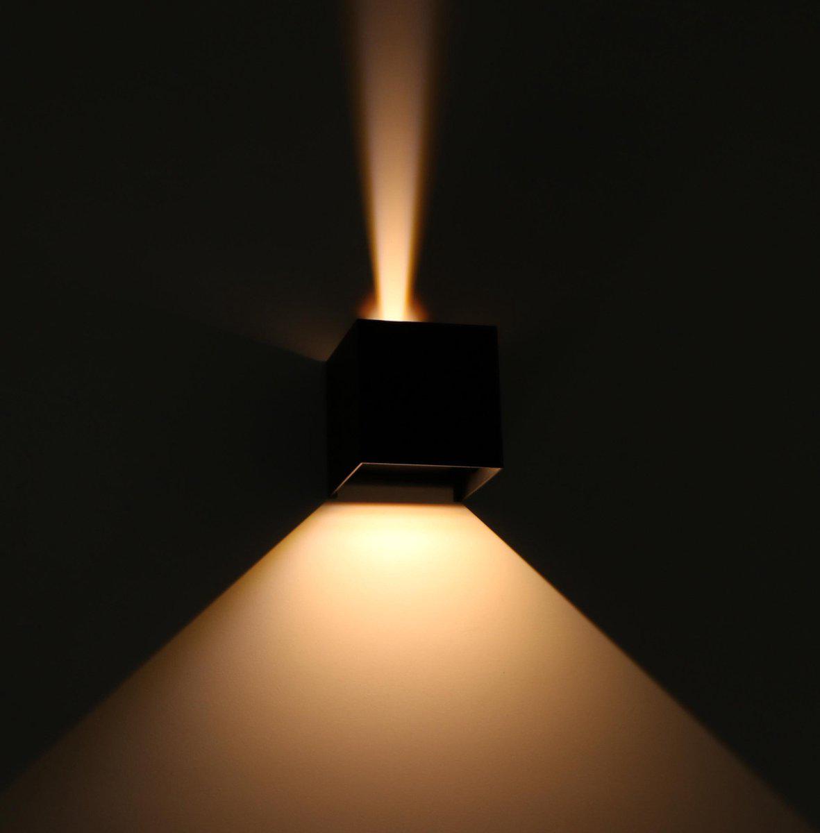 LED's Light Kubus LED Wandlamp voor buiten - Omhoog&Omlaag licht - IP65 - Zwart