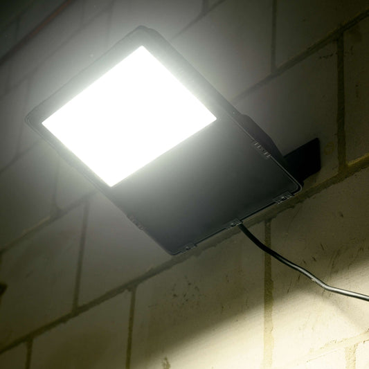 Premium LED Floodlight 100W - Levensduur van 30 jaar - IP66 Waterdicht - 16000 lm