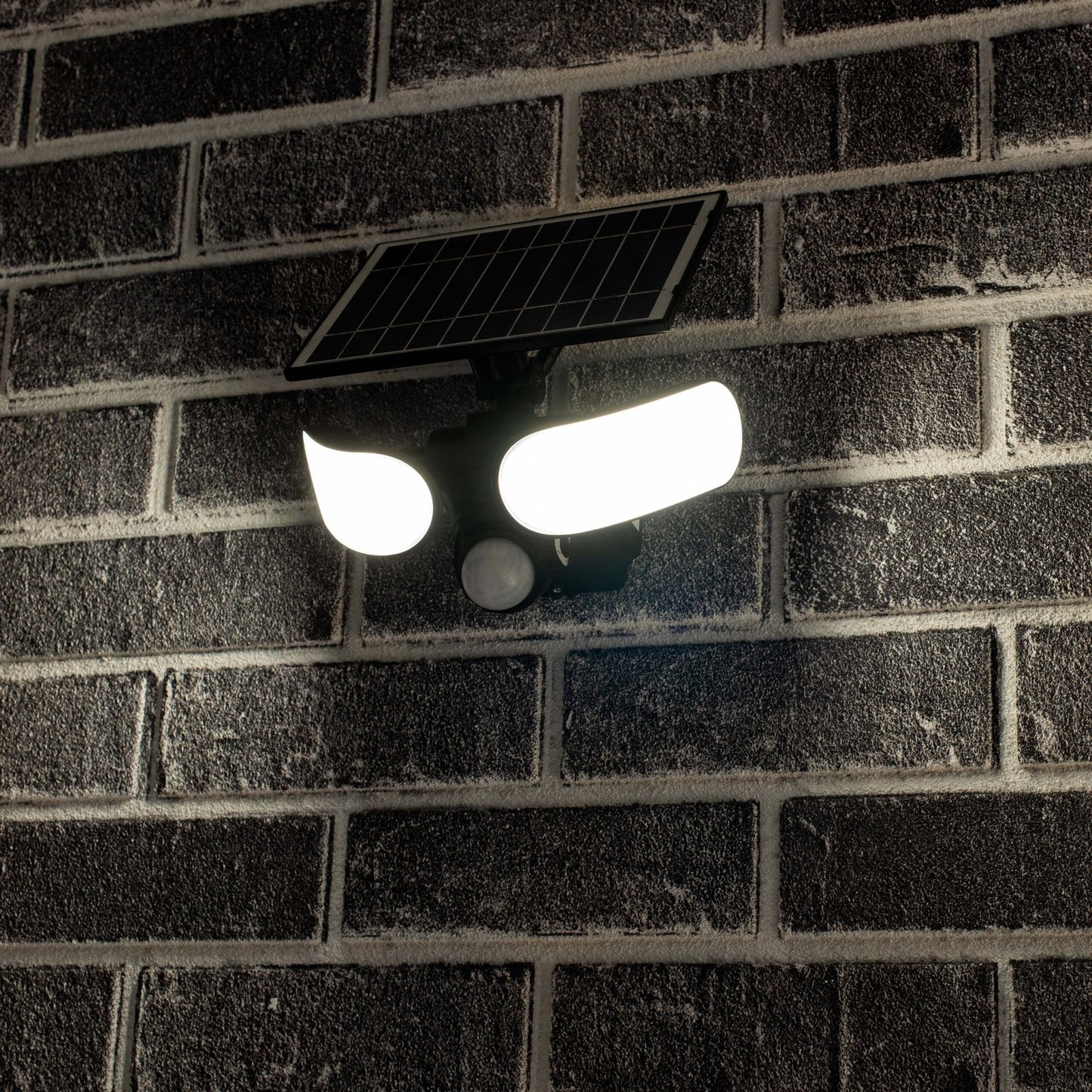 LED's Light Solar LED Buitenlamp met Bewegingssensor - 2 lichts - Automatisch aan/uit - Afneembaar paneel - Zwart