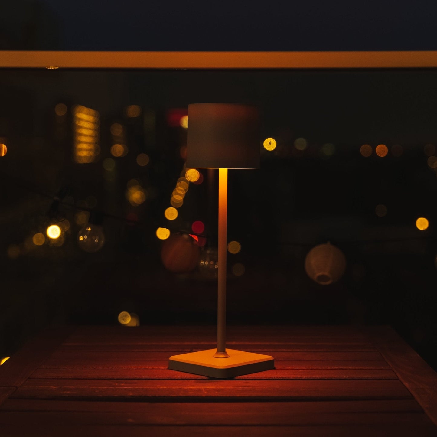 TouchDim Oplaadbare LED Tafellamp - Dimbaar via aanraking - Binnen en buiten - Grijs