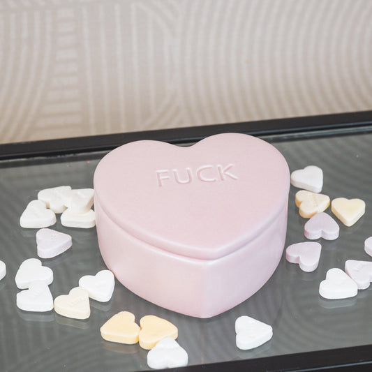 Sierpotje- Snoephart 'FUCK'- Keramiek- Licht Roze- 12x11,5x6cm