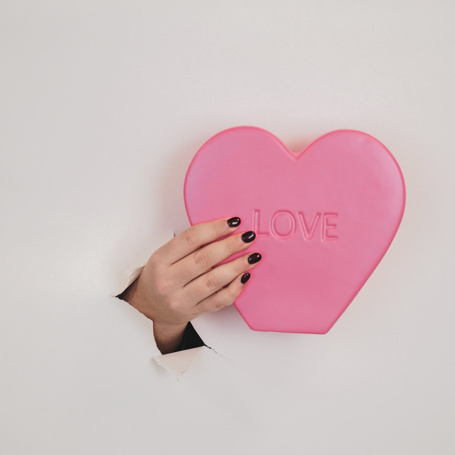 Ornament- Snoephart Beeld 'LOVE'- Keramiek- Fluor Roze- 20x4x18,5cm