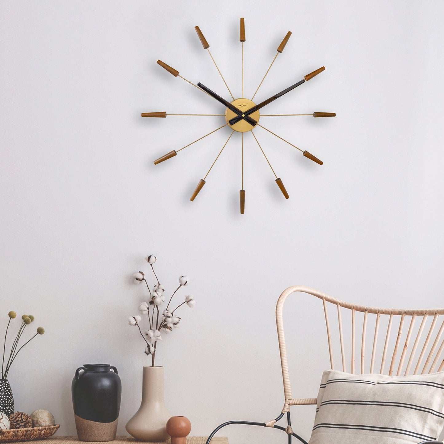 Large Wall clock 58cm - Silent - Wood/Stainless Steel - "Plug-Inn"