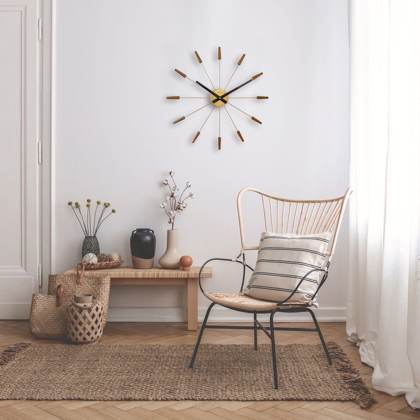 Large Wall clock 58cm - Silent - Wood/Stainless Steel - "Plug-Inn"