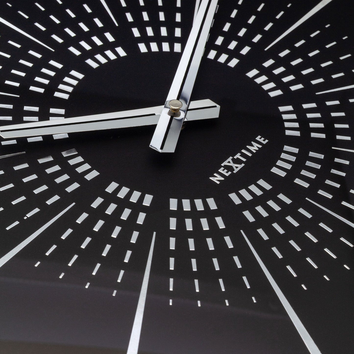 Wall clock 40cm - Silent - Metal - "Excentric"