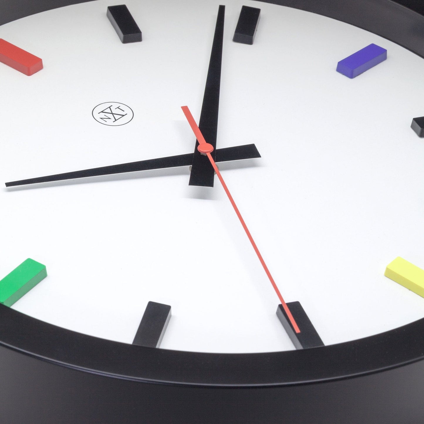 Wall clock 36cm - Silent - Plastic - "Mix"