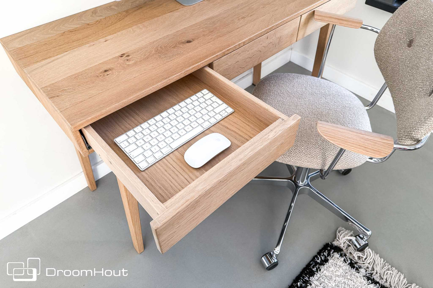 DroomHout bureau Nova
