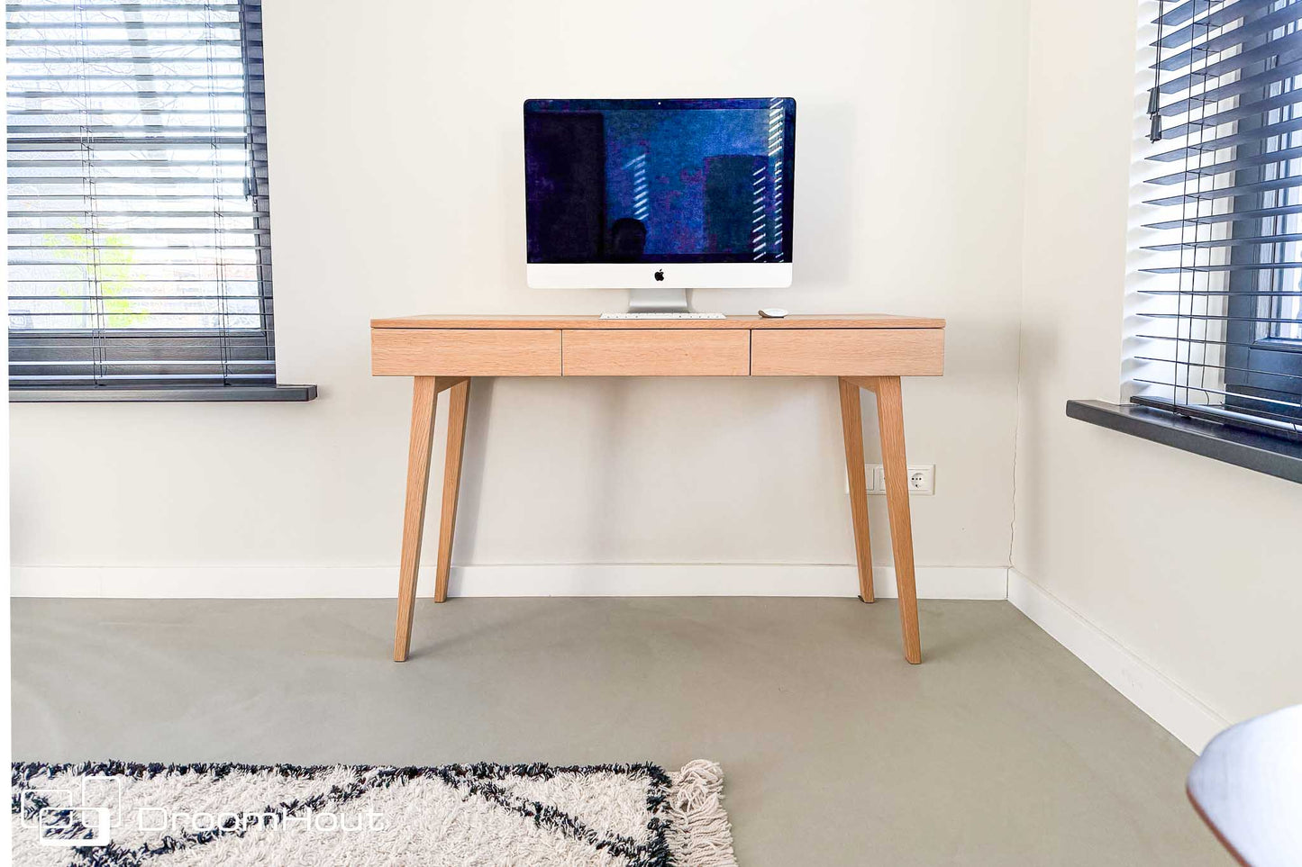 DroomHout bureau Nova
