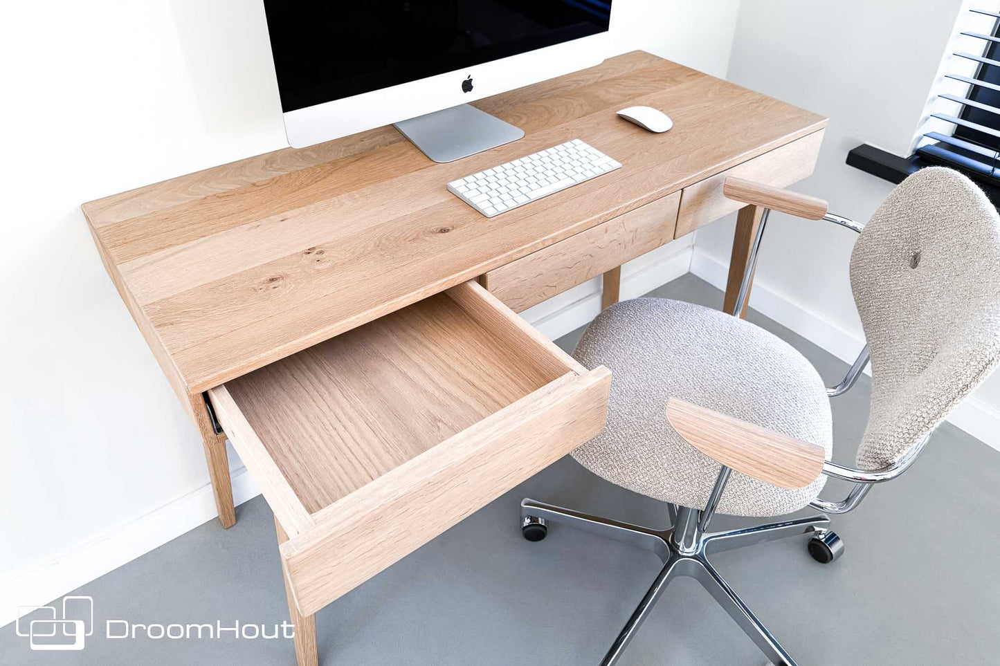 DroomHout bureau Nova