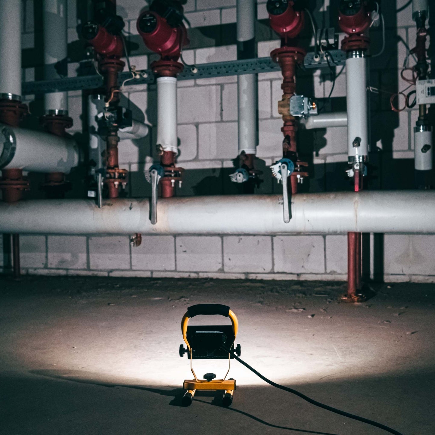 LED's Work - AC Werklamp - 10W 850lm 4000K Compacte LED Bouwlamp - Inklapbaar & Draaibaar