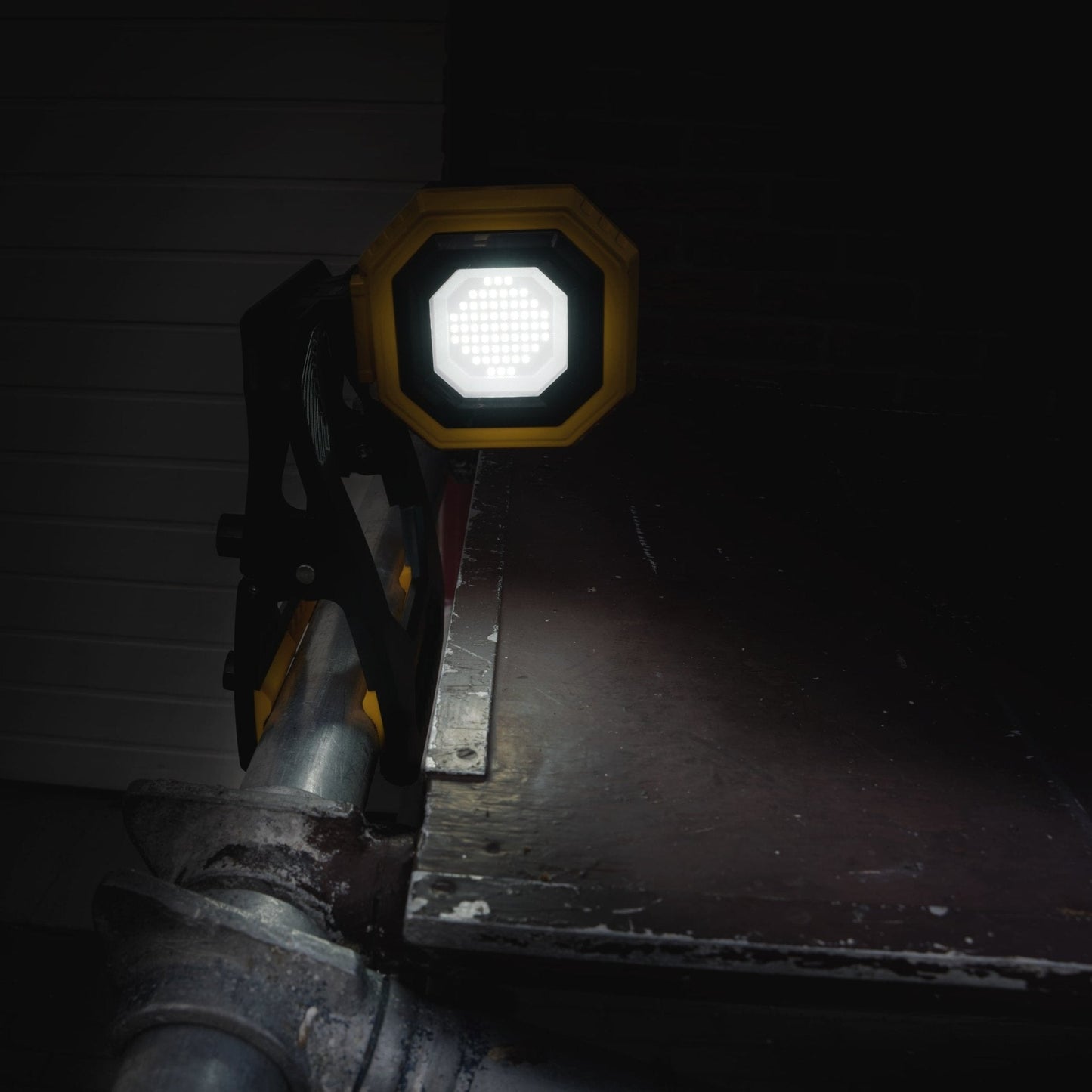 LED's Work Oplaadbare Werklamp 1500 - Met accu oplaadbaar - Draadloos - IP54 waterbestendig