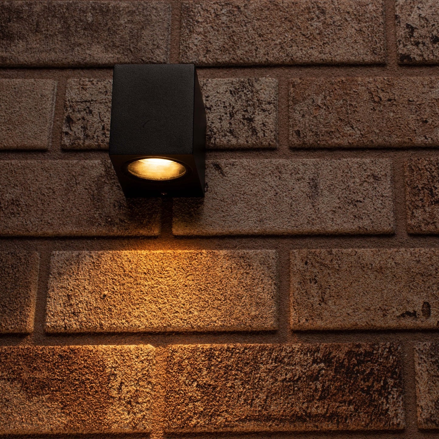 NØRD Down - LED's Light LED Wandlamp Buiten met GU10 fitting - Vierkant - IP44 - Zwart - Model Rome