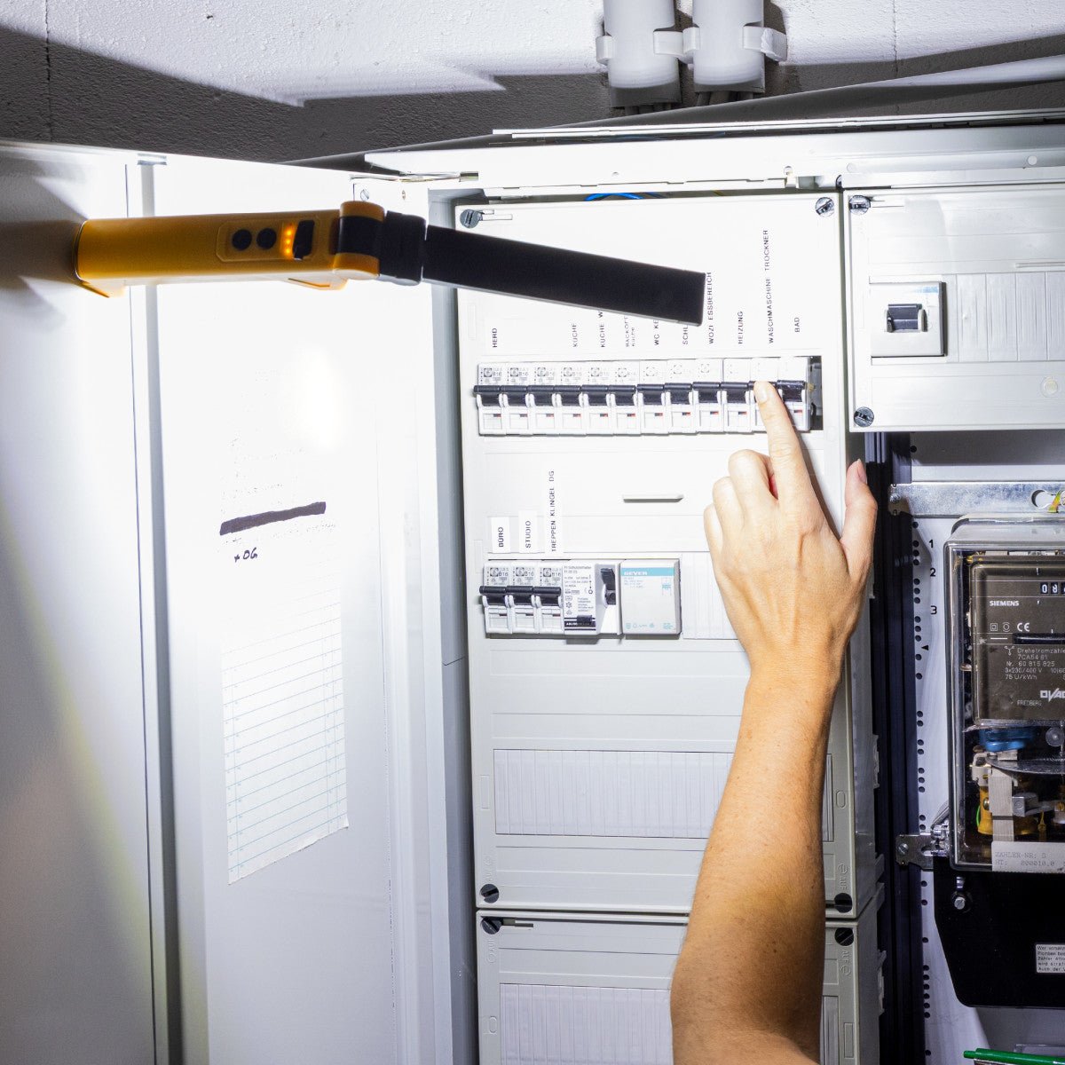 LED's Work Oplaadbare LED Werklamp op accu 600 - Werkt draadloos - Met magneet en haak