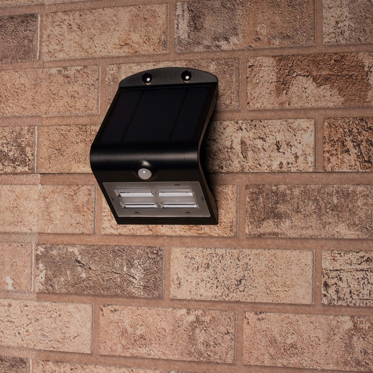 LED's Light Solar LED Buitenlamp met Bewegingssensor 400 - 3 lichtstanden - Automatisch aan/uit - Zwart